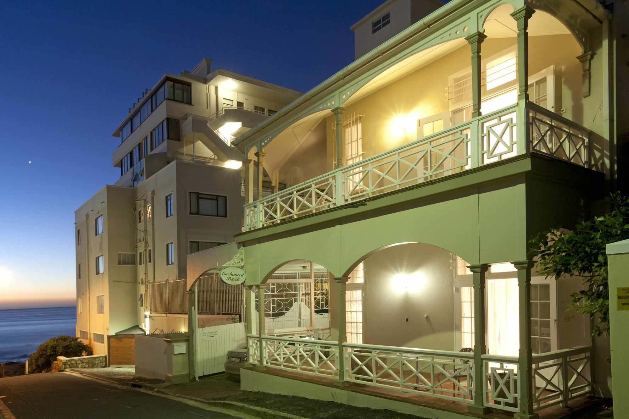 Amoris Guest House-Sea Point Cape Town Exterior photo